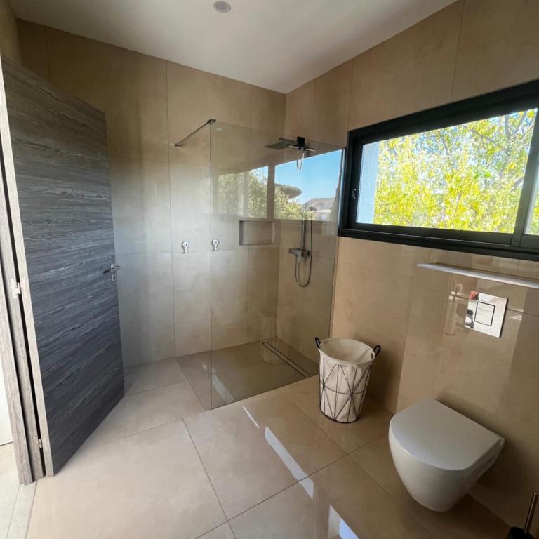 Villa 200m2 -plages - piscine chauffée - One-Bedroom Villa - 3