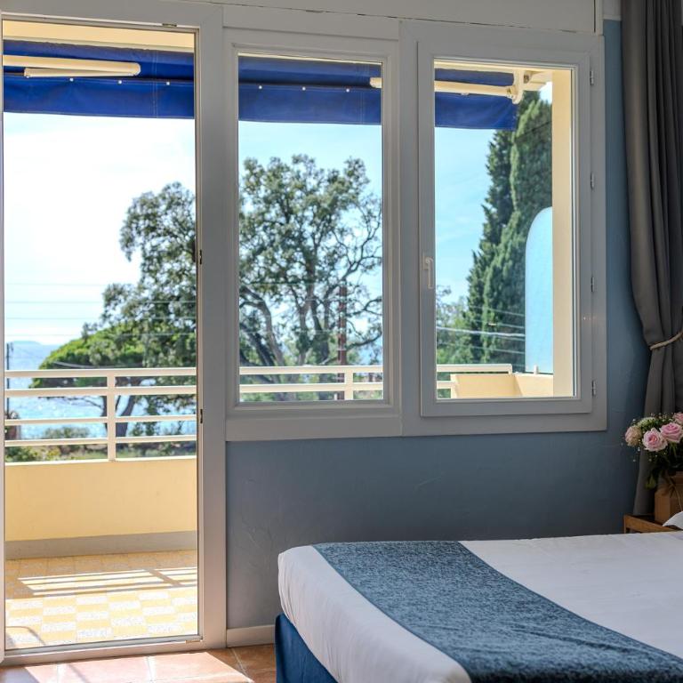 Cap Nègre Hôtel - Chambre Double avec Balcon - Vue Partielle sur Mer - 6