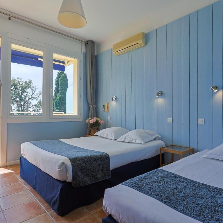 Cap Nègre Hôtel - Chambre Triple avec Balcon - Vue Partielle sur Mer - 7