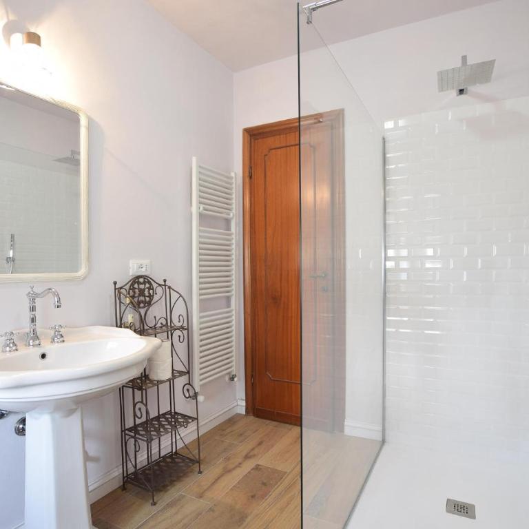 Accogliente Appartamento Con 2 Camere - Appartamento con 2 Camere da Letto - 9