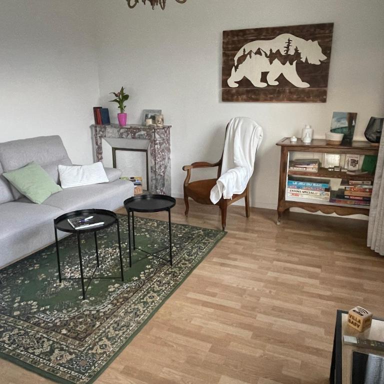 Appartement cosy dans une maison de caractère - Appartement 3 Chambres avec Vue sur la Montagne - 4