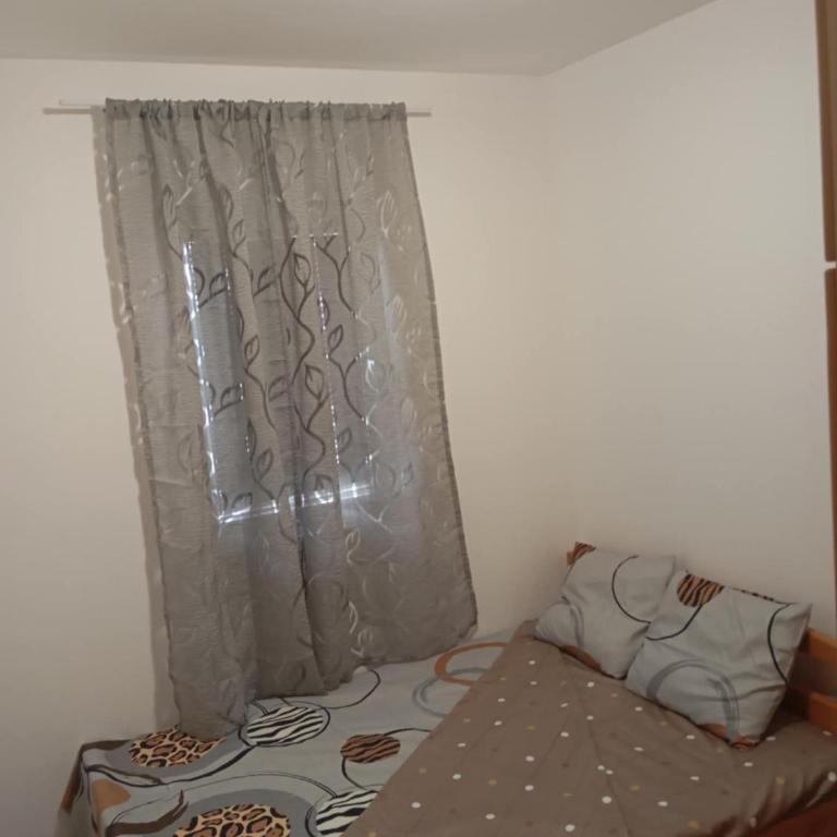 Vito Apartments Sutomore - Apartman s 1 Spavaćom Sobom i Balkonom - 8