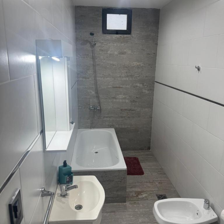 Super Departamento amplio y luminoso con cochera - Apartamento Superior de 1 dormitorio con balcón - 9