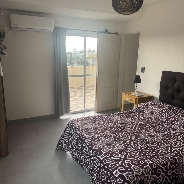 Super Departamento amplio y luminoso con cochera - Apartamento Superior de 1 dormitorio con balcón - 1