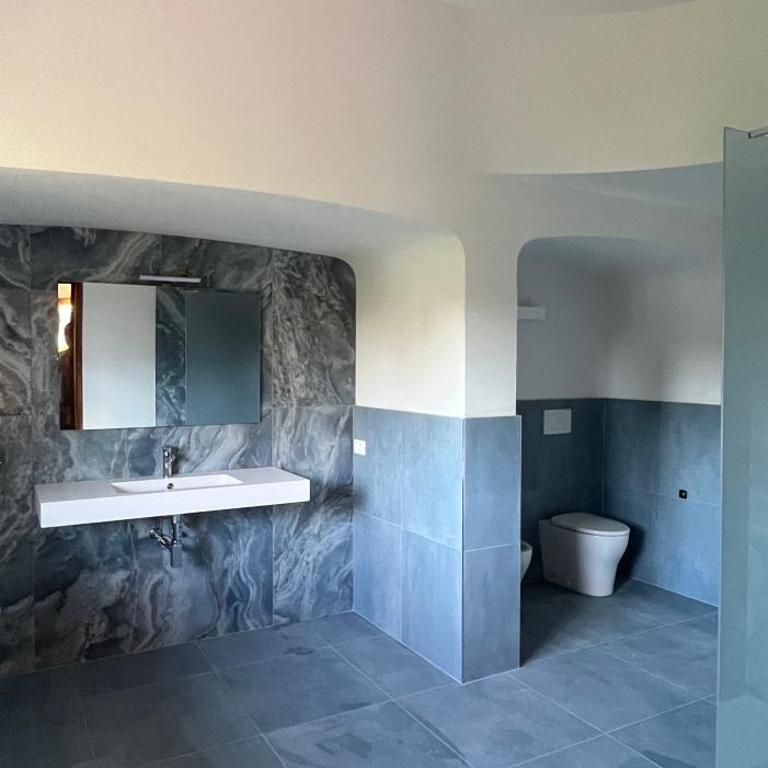 Bella Vita Guesthouse -parcheggio privato interno - Suite con 2 Camere da Letto - 9