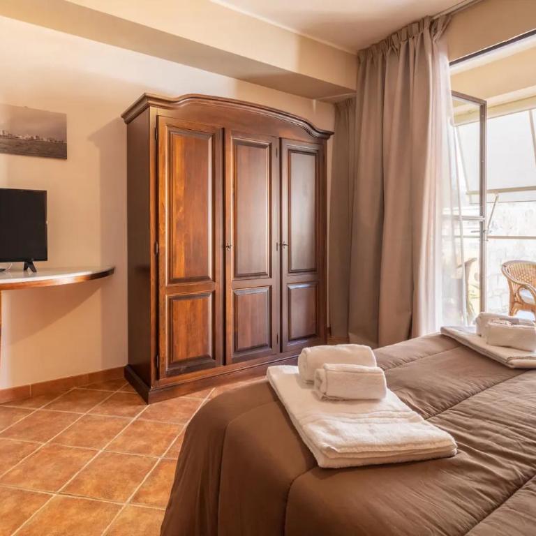 Sikania Suite - Family Studio - 12