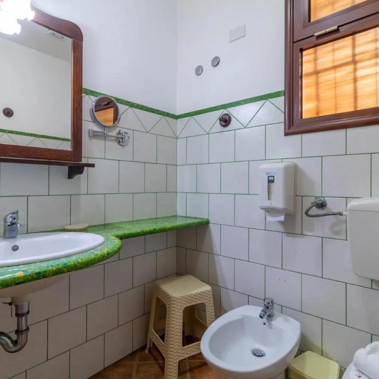 Sikania Suite - Family Studio - 4