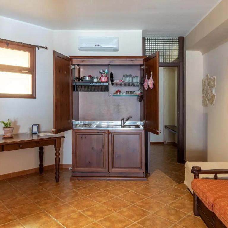 Sikania Suite - Family Studio - 8