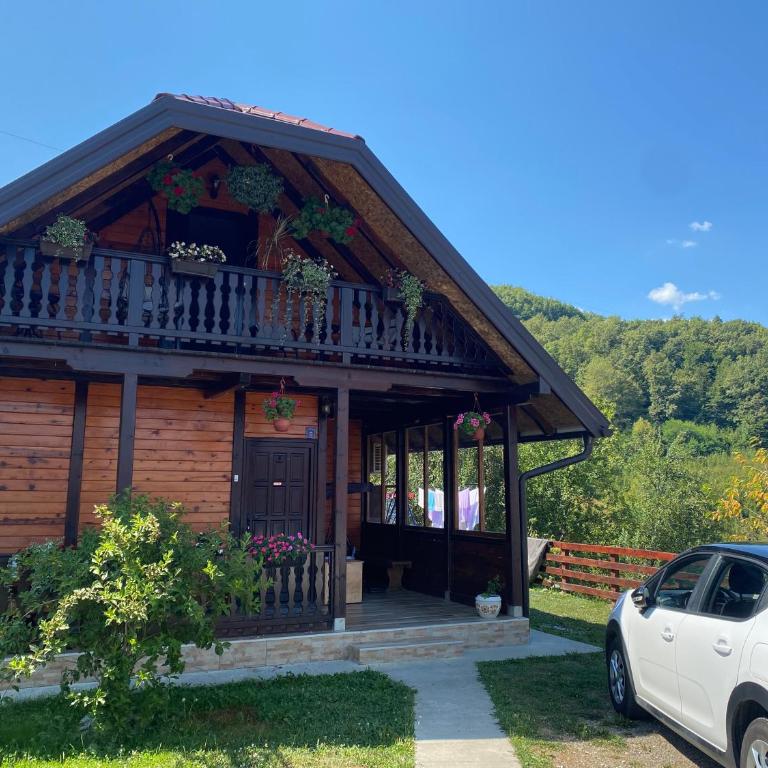 Brvnara Sofiana - Kuća sa 2 Spavaće Sobe - 35