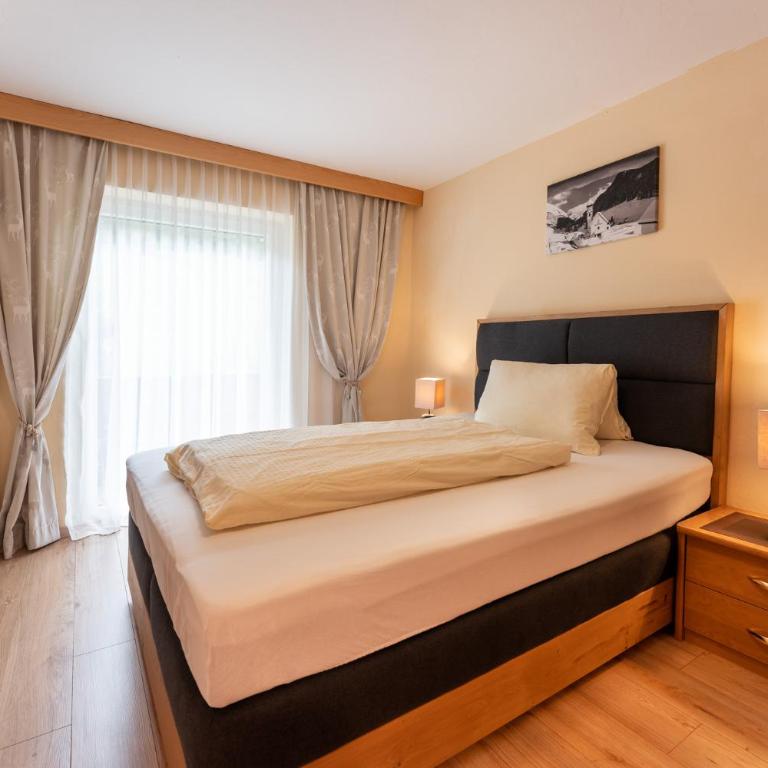 Gästehaus -Pension Edelweiss - Doppelzimmer - 2