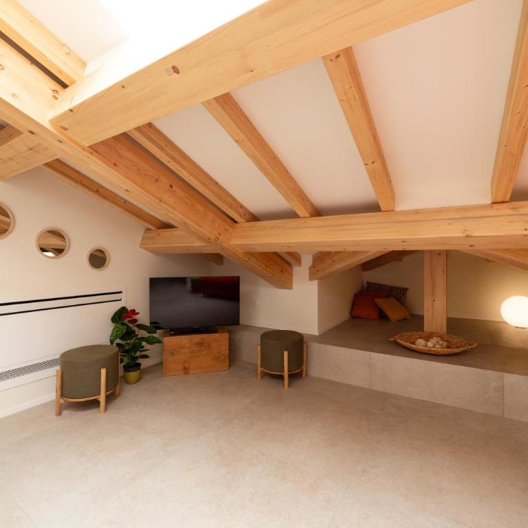 La casa dei Nonni - Mansarda - Appartamento con 3 Camere da Letto - 1
