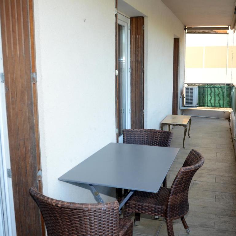 Appartement St aygulf bord de mer - Two-Bedroom Apartment - 16