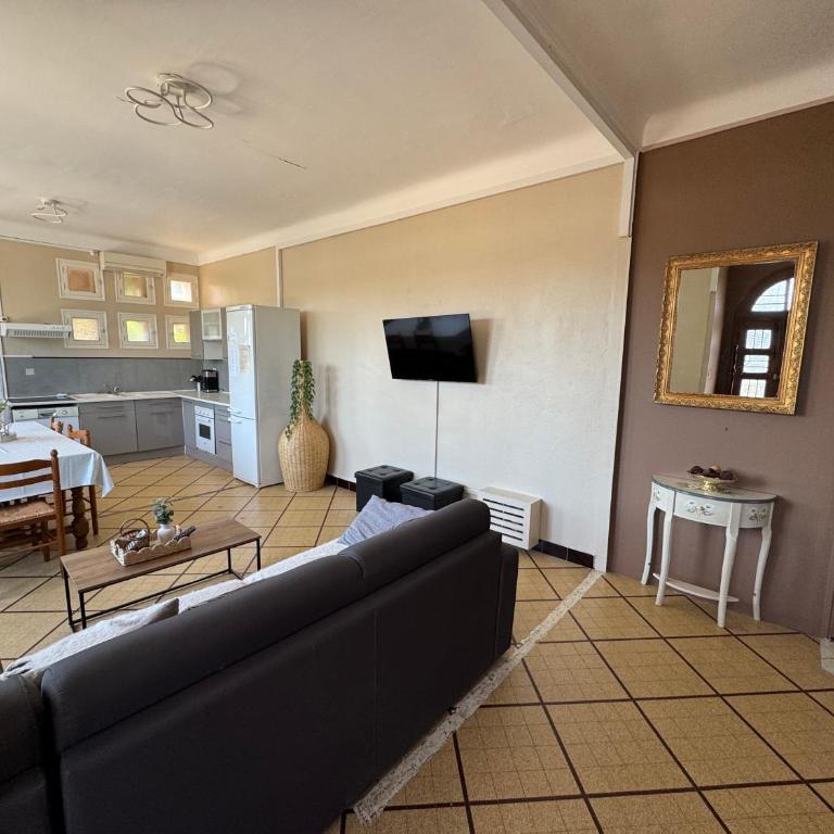 Domaine Les feuilles de Chêne - Appartement 2 Chambres avec Terrasse - 8