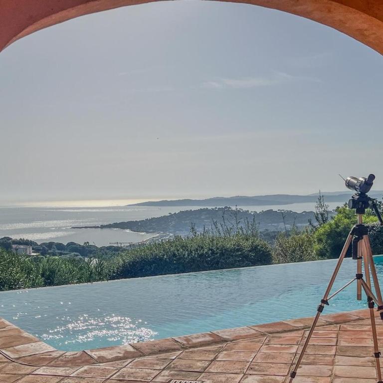Villa Provençale de Charme avec Piscine et Vue mer - Villa - 23