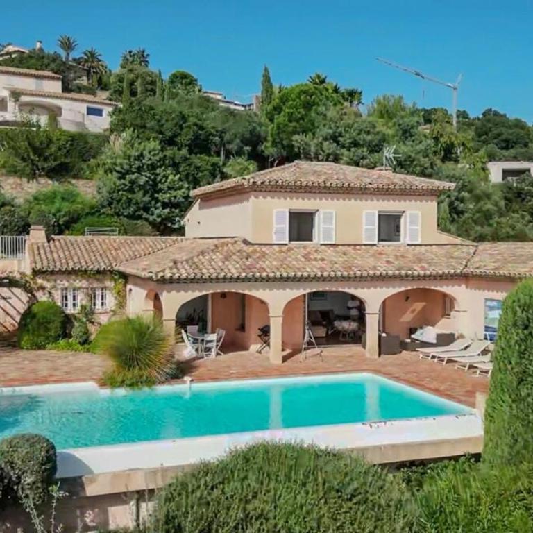 Villa Provençale de Charme avec Piscine et Vue mer - Villa - 41