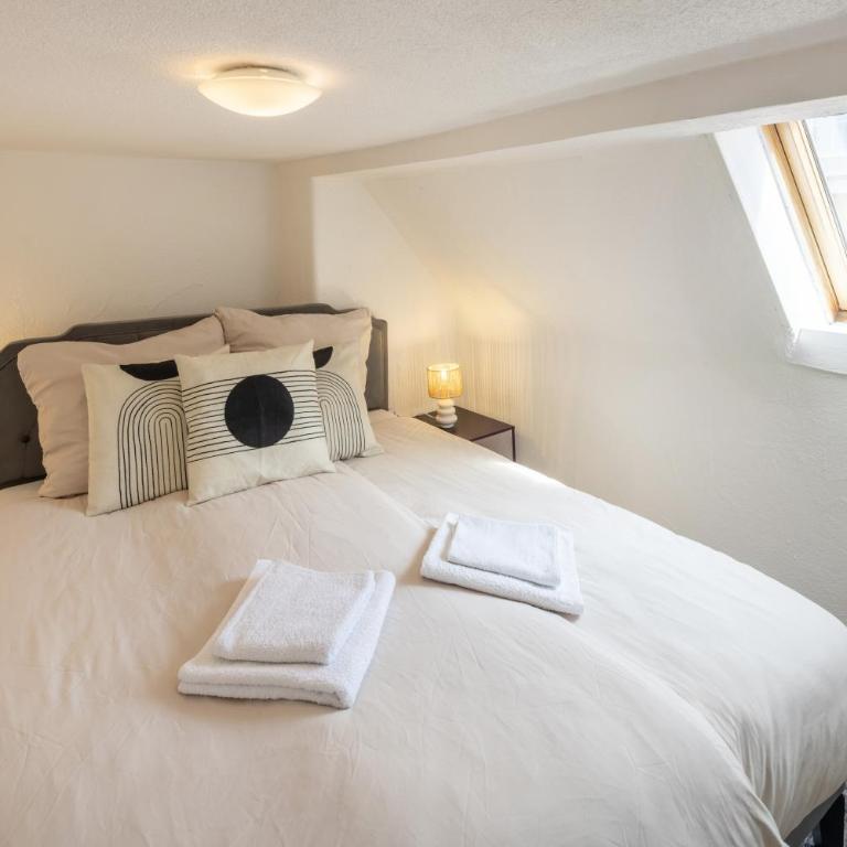 Cozy Central 3 Zimmer Apartment - Apartment Suite mit 3 Schlafzimmern - 15