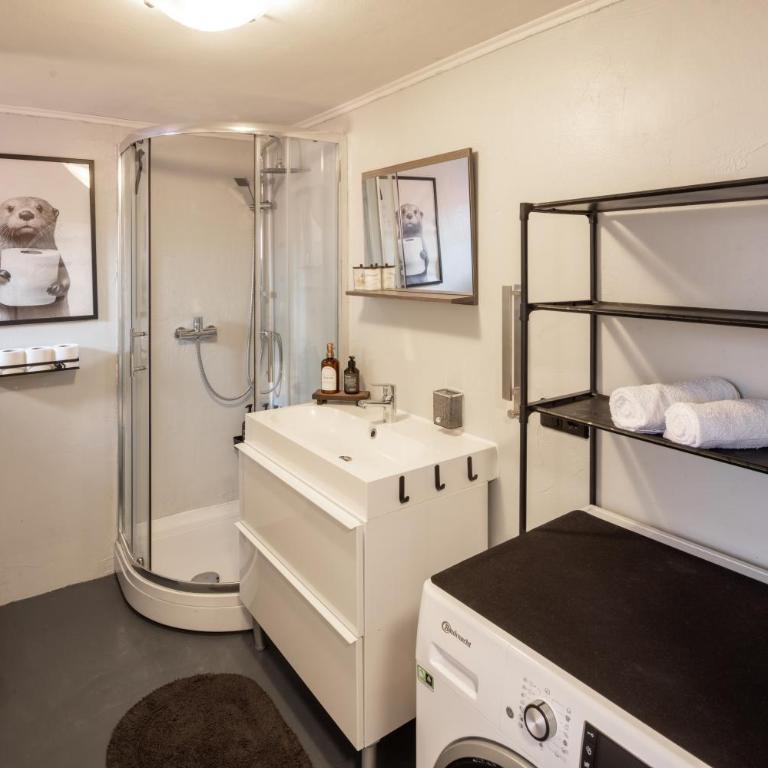 Cozy Central 3 Zimmer Apartment - Apartment Suite mit 3 Schlafzimmern - 10