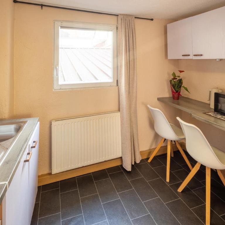 Cozy Central 3 Zimmer Apartment - Apartment Suite mit 3 Schlafzimmern - 6