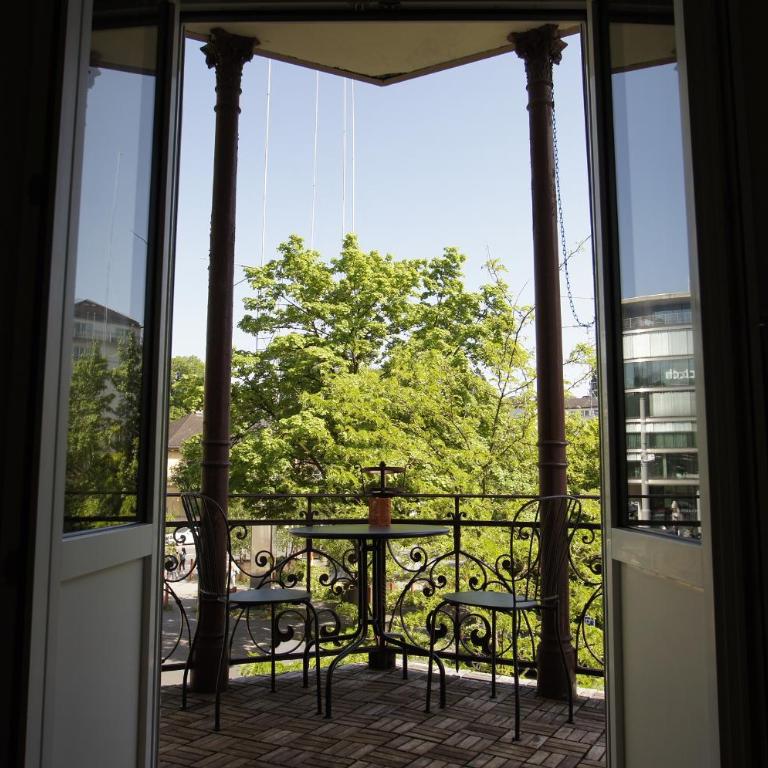 ReLiving - Historic City Apartment - Apartment - 4