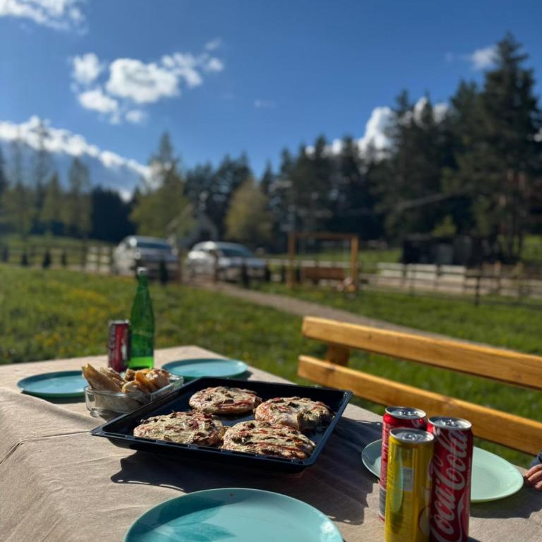 Pine forest-Black - Room #1184319401 - 22