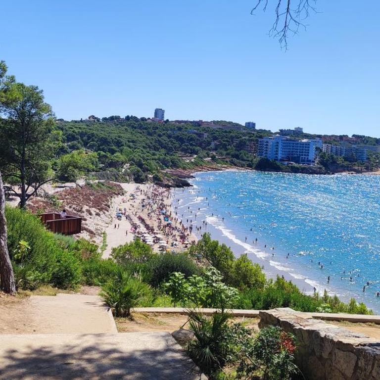 Apartmento en Primera línea de Mar, vistas al Mar y Piscina - Apartamento de 2 dormitorios - 33