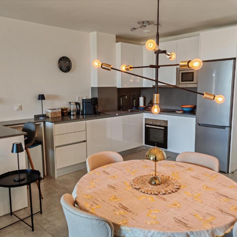 Garden apartment with incredible views in Casa Banderas La Cala de Mijas - Two-Bedroom Apartment - 12