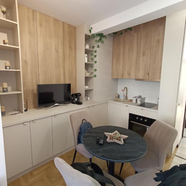 Gold Studio - Apartman sa 1 Spavaćom Sobom - 2