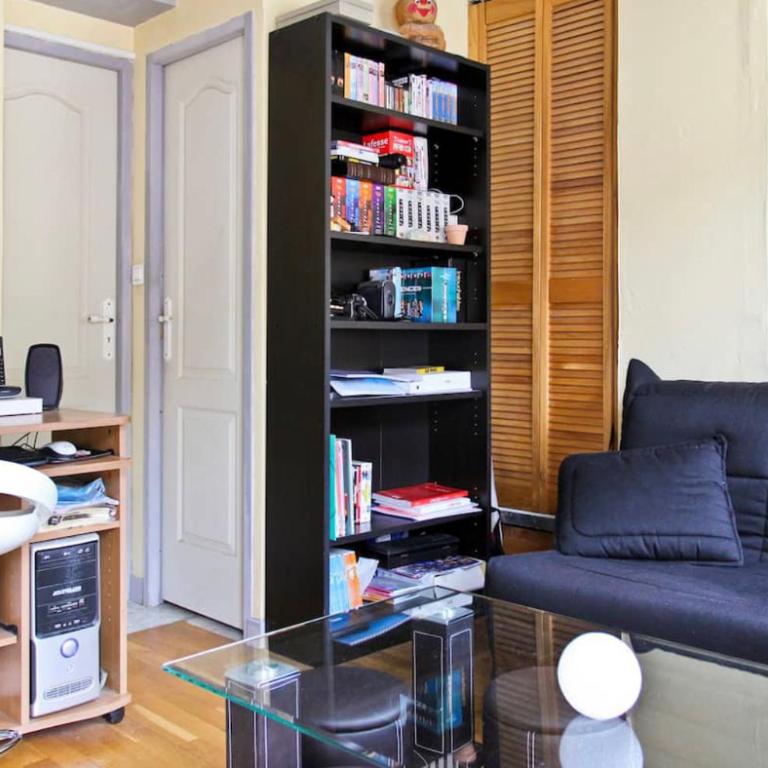 Studio climatisé au calme, terrasse vue colline - Appartement 1 Chambre - 2