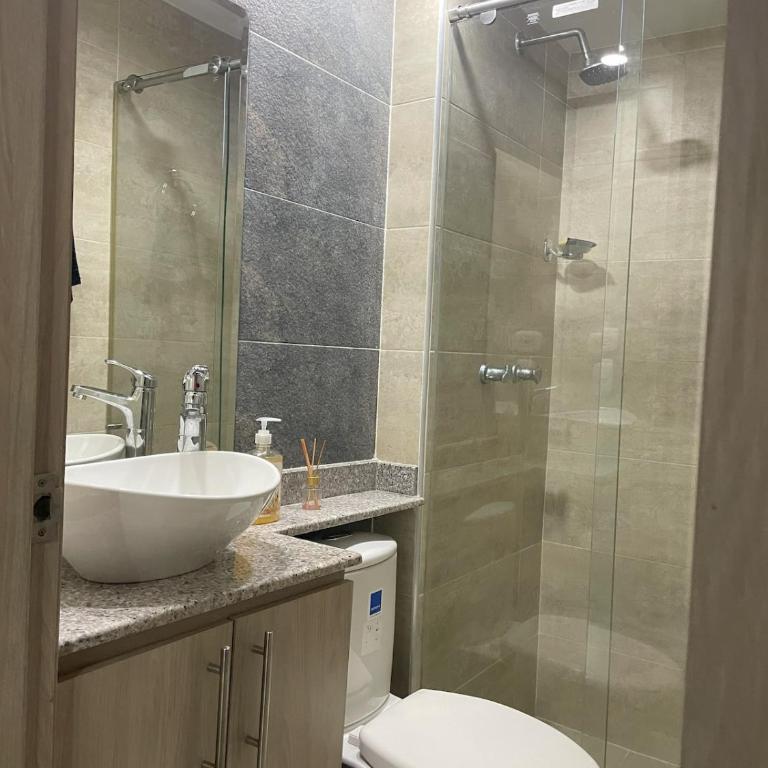 Apartamento Entero Norte, a 25 min del Aeropuerto - Apartamento Estándar de 2 dormitorios - 2