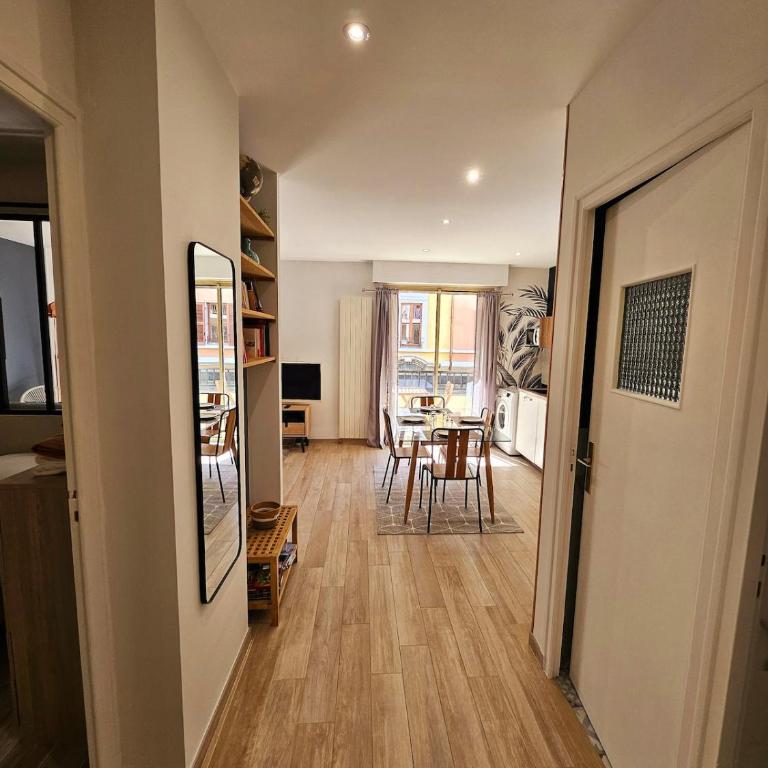T2 avec balcon - Rue Royale 5min du Lac - Apartment mit 1 Schlafzimmer - 7