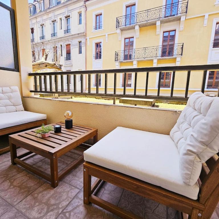 T2 avec balcon - Rue Royale 5min du Lac - Apartment mit 1 Schlafzimmer - 16