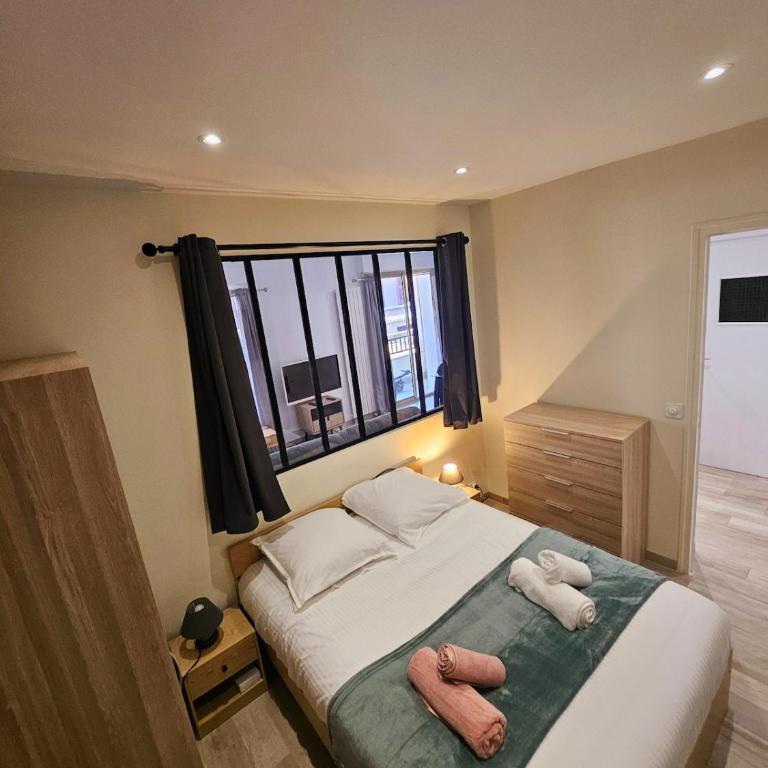 T2 avec balcon - Rue Royale 5min du Lac - Apartment mit 1 Schlafzimmer - 25