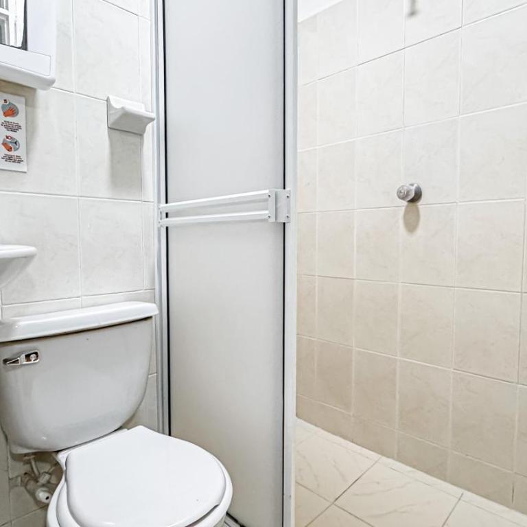 Hotel Santiago de Tolú - Quadruple Room with Private Bathroom - 9