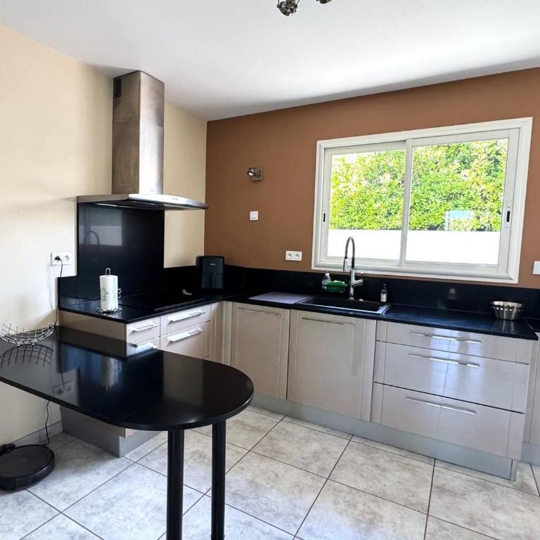 Villa spacieuse 6 pers, piscine privée et WiFi proche mer - FR-1-607-218 - Villa - 7