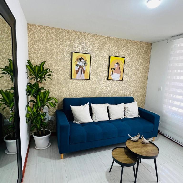 Amplia y cómoda 4 hab 6 camas doble parqueo - Five-Bedroom House - 25