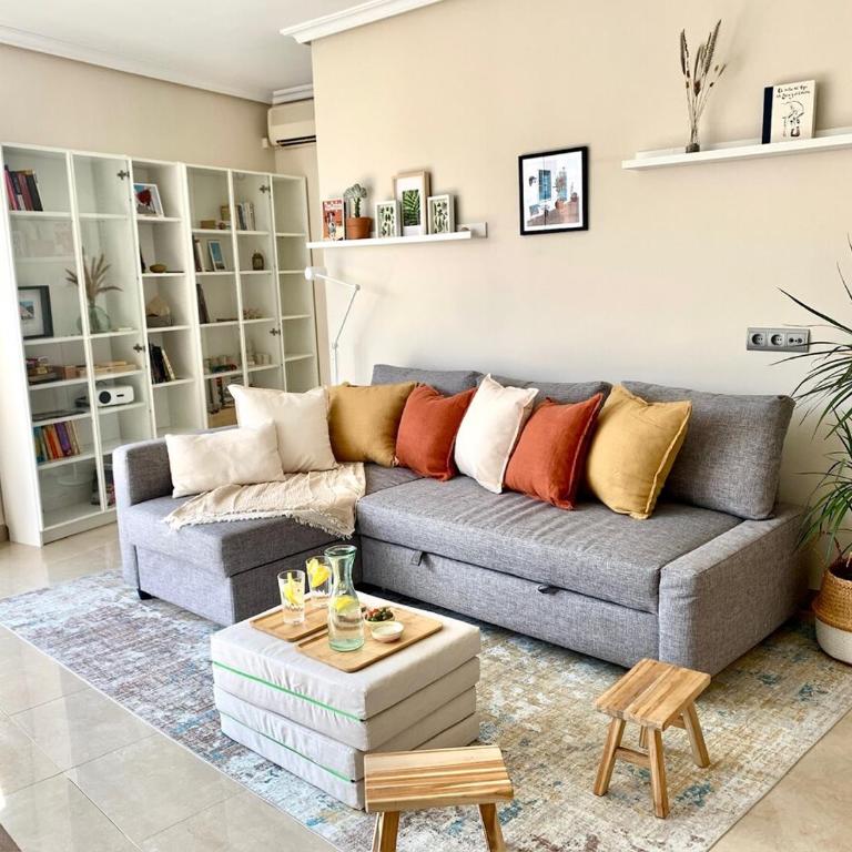 Apartamento Completo con Preciosas Vistas a la Rambla - Apartamento de 3 dormitorios - 4