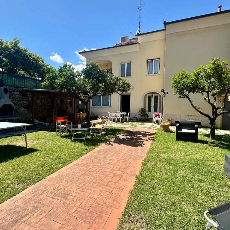 Villa Marcellina - Piazza San Giovanni, Giardino Privato, Jacuzzi, Barbecue e Parcheggio Privato - Villa de 3 dormitorios - 6