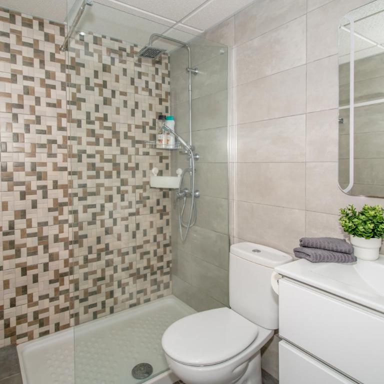 Castle Harbour with heated pool ap Patricia - Apartamento de 1 dormitorio - 8