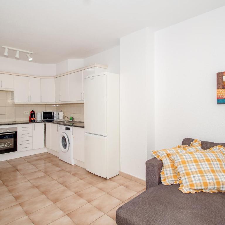 Castle Harbour with heated pool ap Patricia - Apartamento de 1 dormitorio - 9