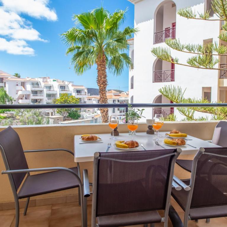 Castle Harbour with heated pool ap Patricia - Apartamento de 1 dormitorio - 1