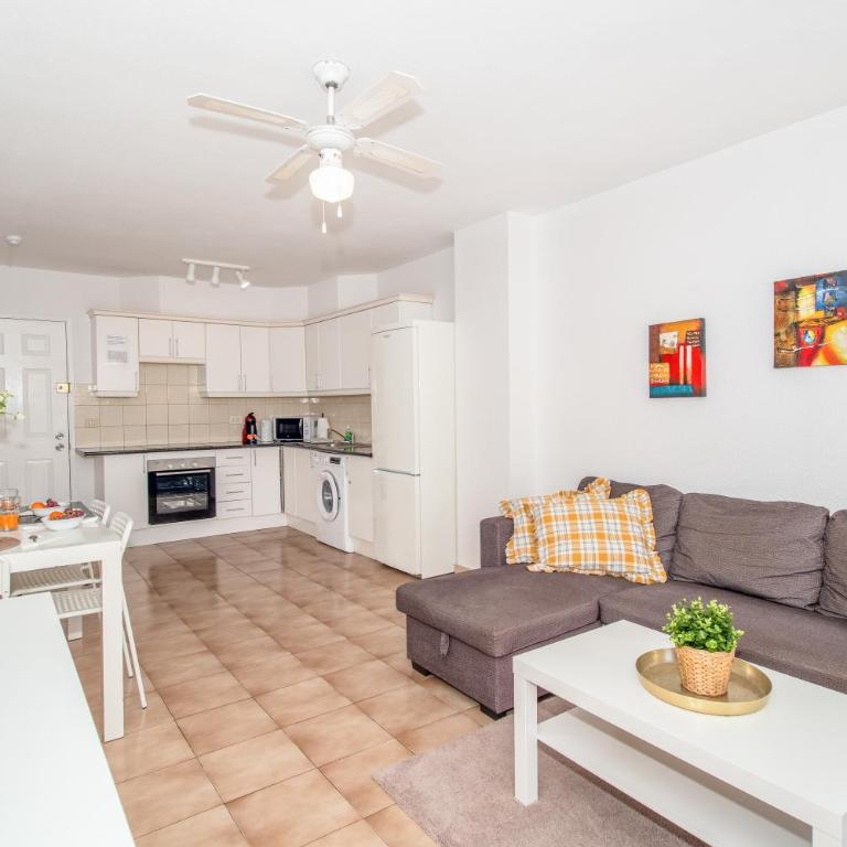 Castle Harbour with heated pool ap Patricia - Apartamento de 1 dormitorio - 44