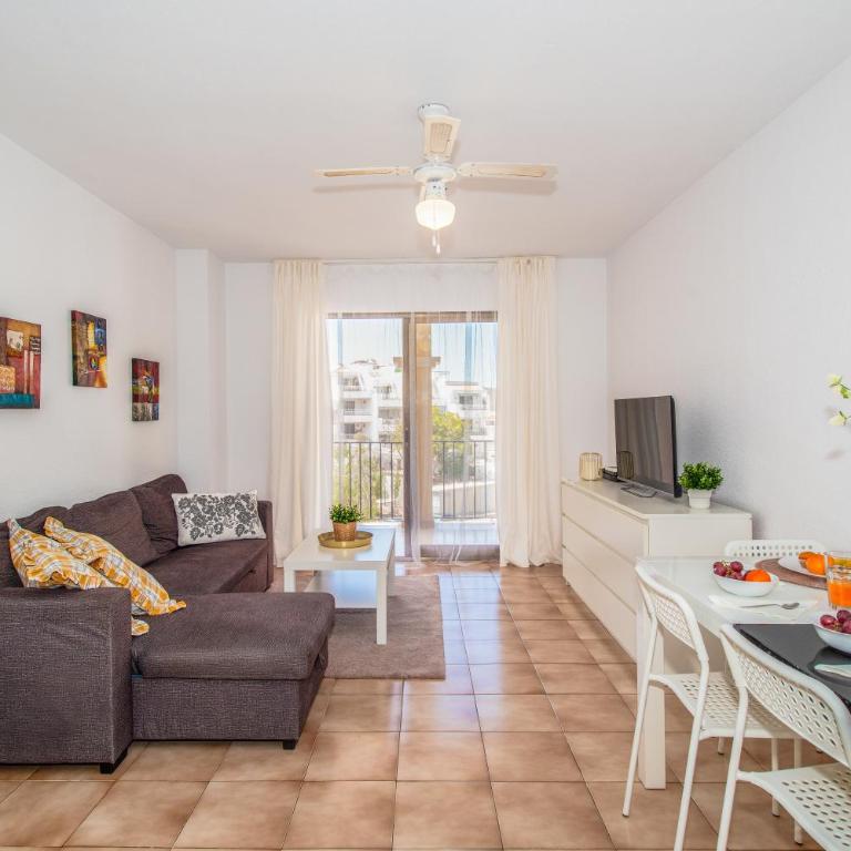 Castle Harbour with heated pool ap Patricia - Apartamento de 1 dormitorio - 4