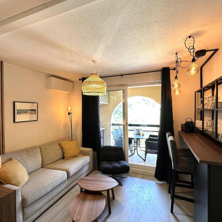 STUDIO BEAUSOLEILMONACO TERRASSE VUE MER Clim et Accès Piscine - Appartement - 18