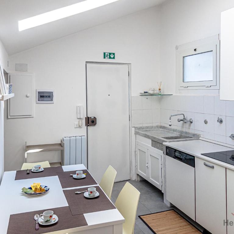 Sopra i tetti - Real Ligurian Caruggio - Appartamento con 2 Camere da Letto - 9