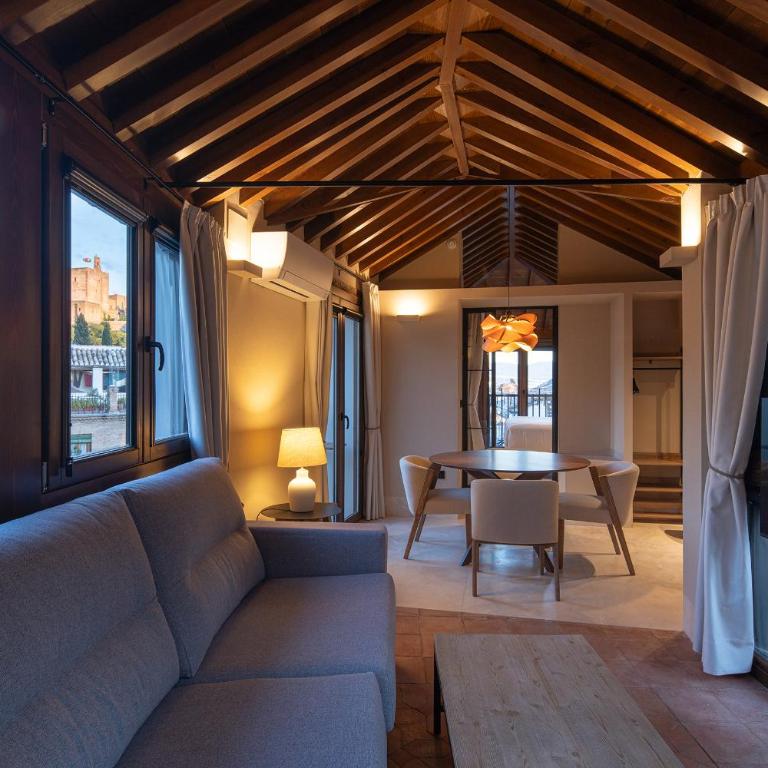 Calm Suites Babole - Penthouse Apartment - 6