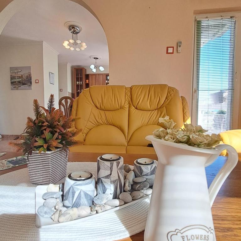 Apartman Ajla - One-Bedroom Apartment - 1