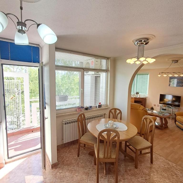 Apartman Ajla - One-Bedroom Apartment - 3