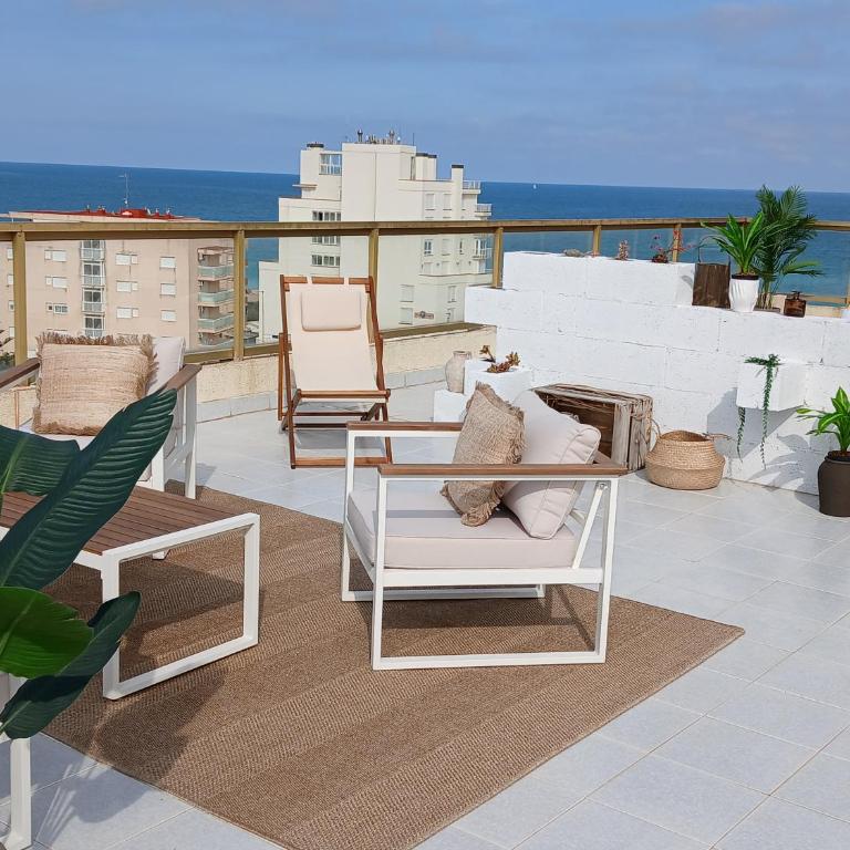 ATICO con vistas PANORÁMICAS Y GRAN TERRAZA - Apartamento de 2 dormitorios - 2
