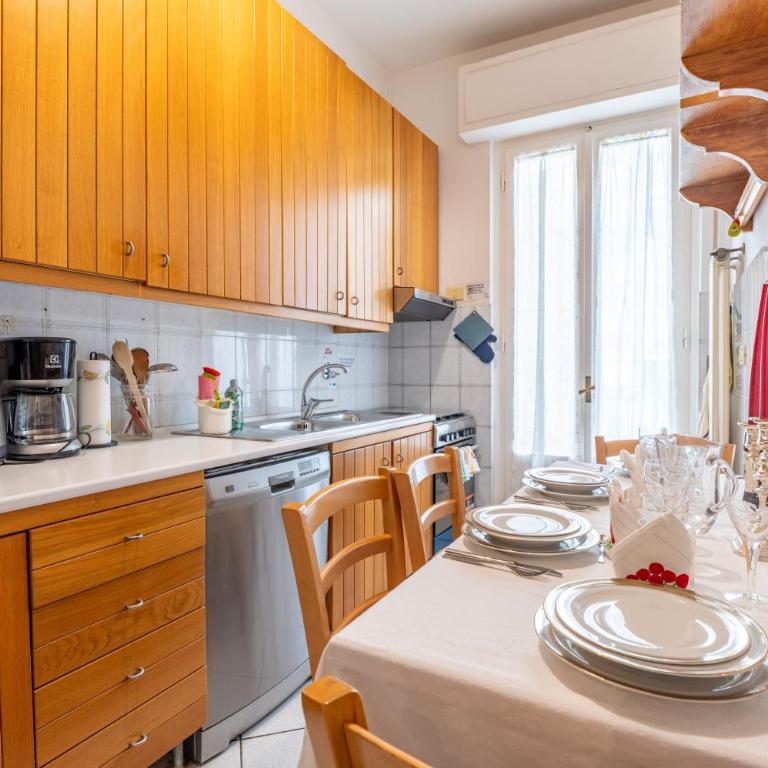 Casa Elena in Florence - Appartamento con 2 Camere da Letto e Balcone - 5