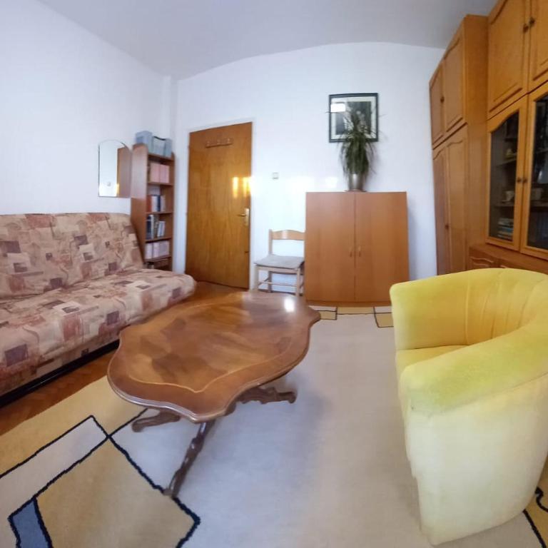 Apartman Centar - Two-Bedroom Apartment - 8